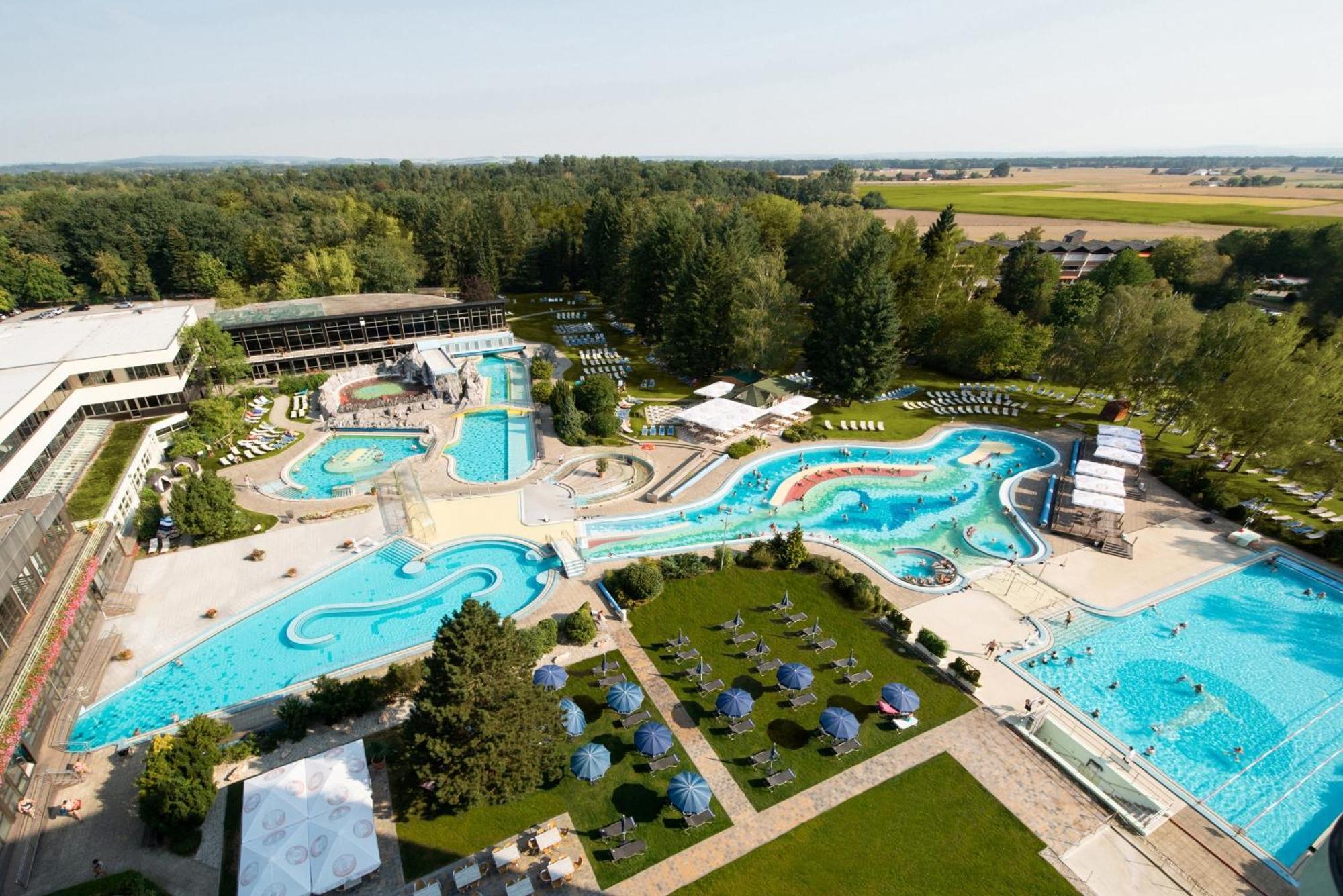 Johannesbad Thermalhotel Ludwig Thoma Bad Füssing エクステリア 写真